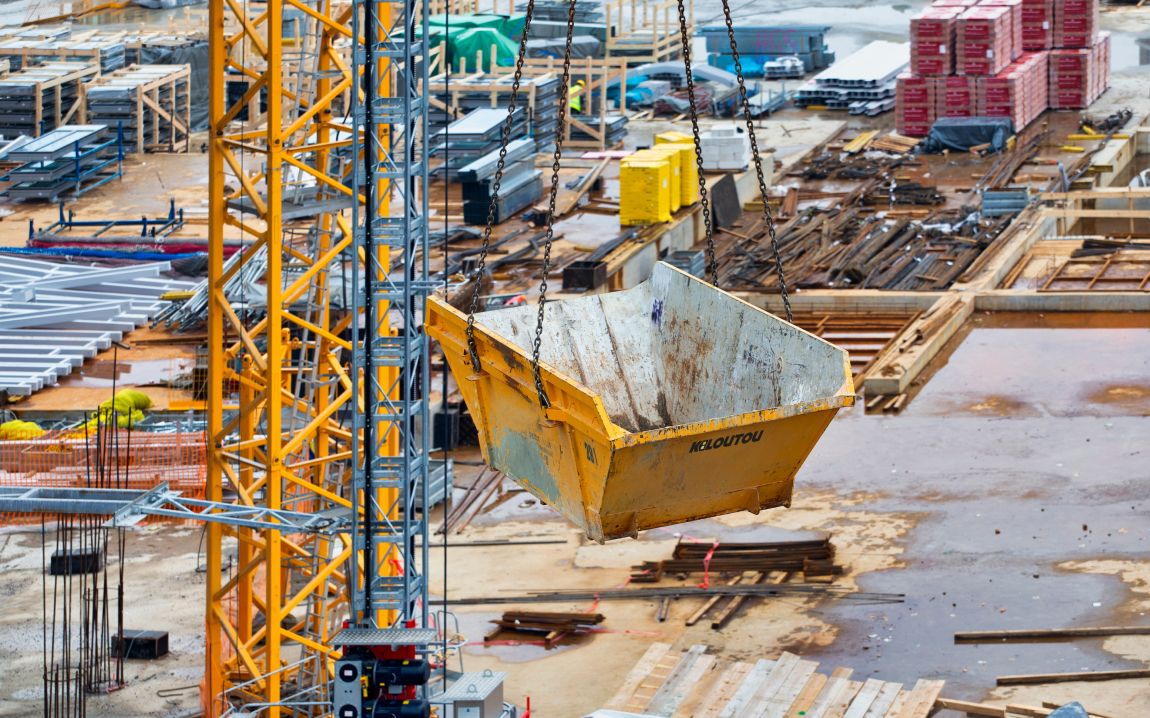 Camion benne ampliroll Ain